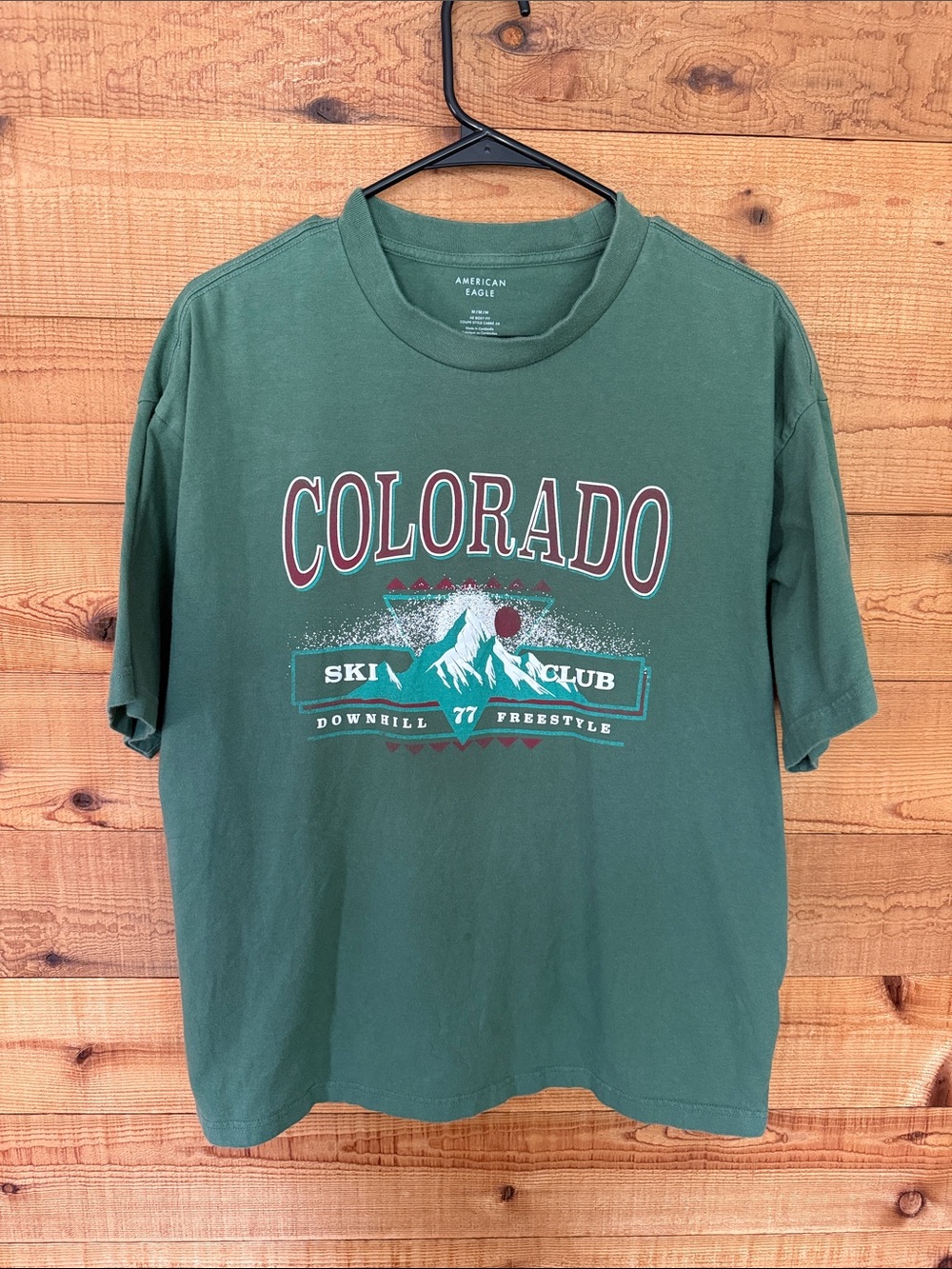 American Eagle Outfitters Forest Green Colorado Ski Club Graphic Tee